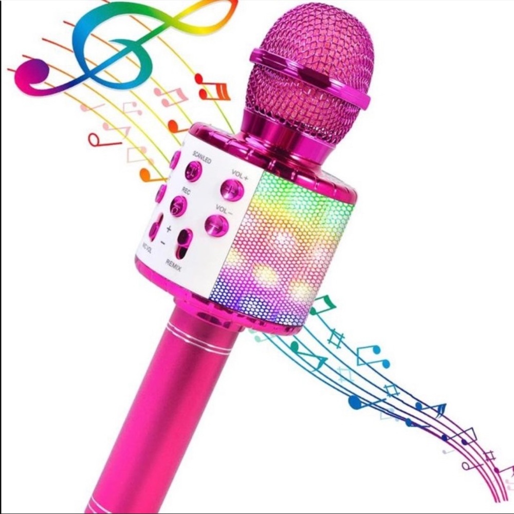 New Handheld KTV Wireless Microphone HIFI Speaker